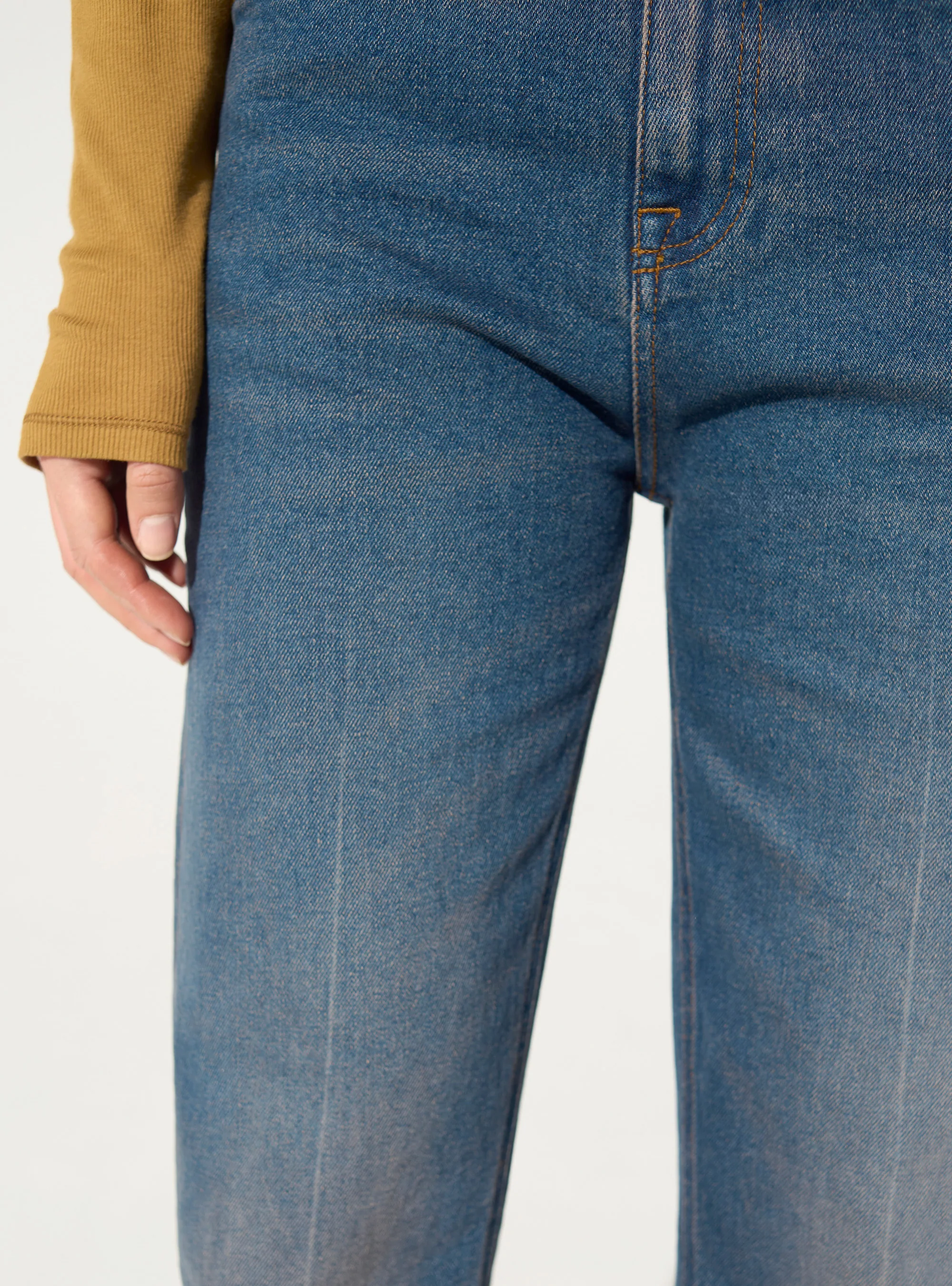 Jean flare en coton bleu - Image 3