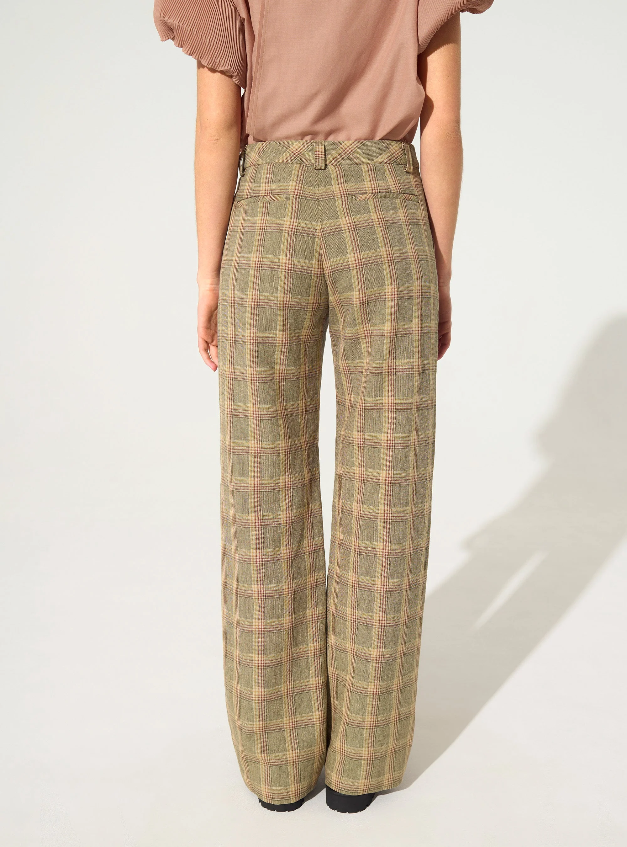 Pantalon à carreaux en lin - Image 4