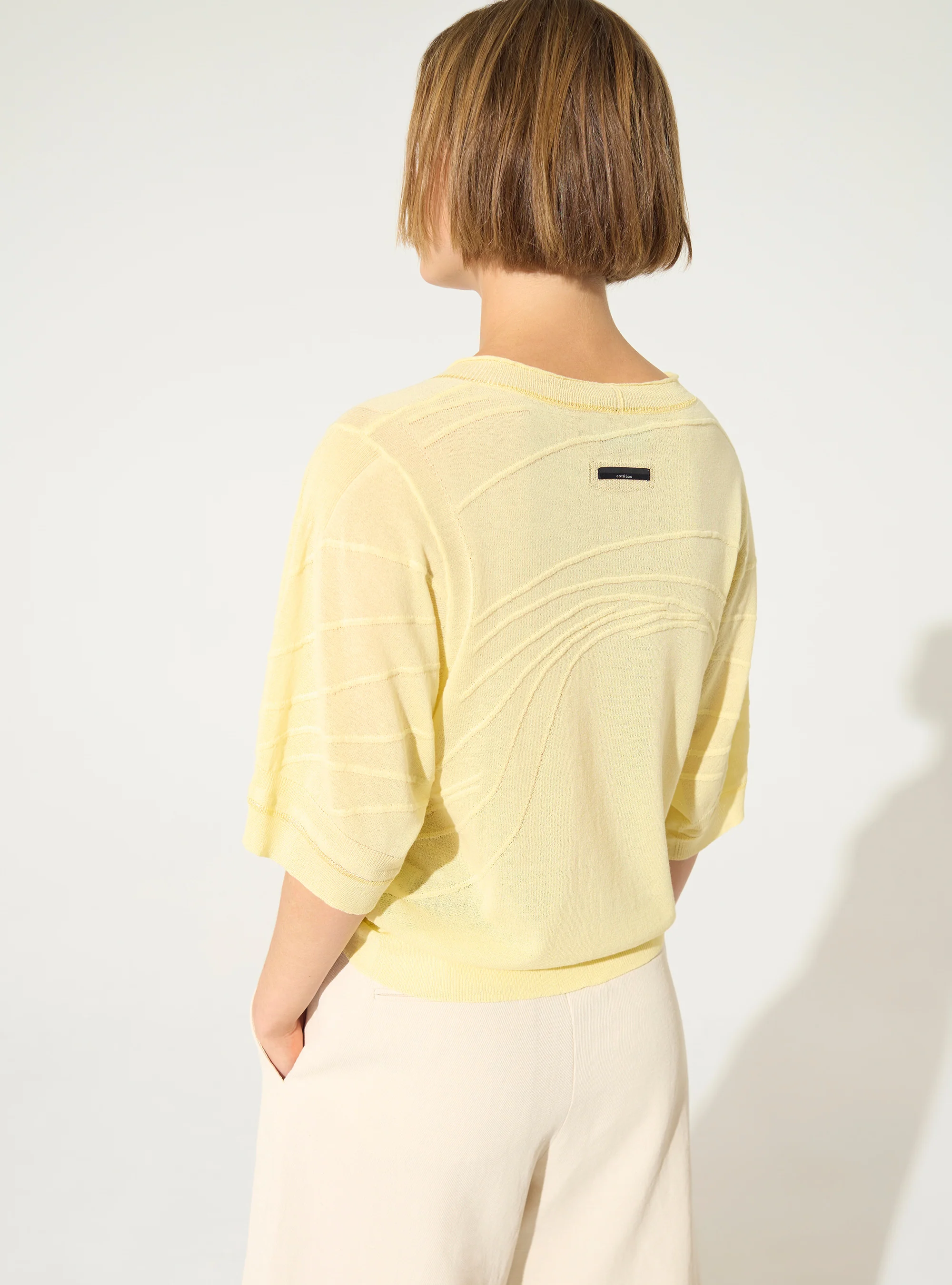 Pull en coton jaune - Image 4